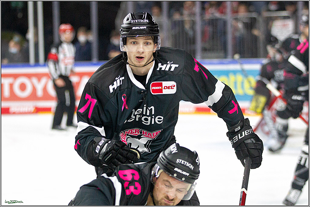 PENNY DEL;  Koelner Haie - Schwenninger Wild Wings; Koeln, 08.10.2021